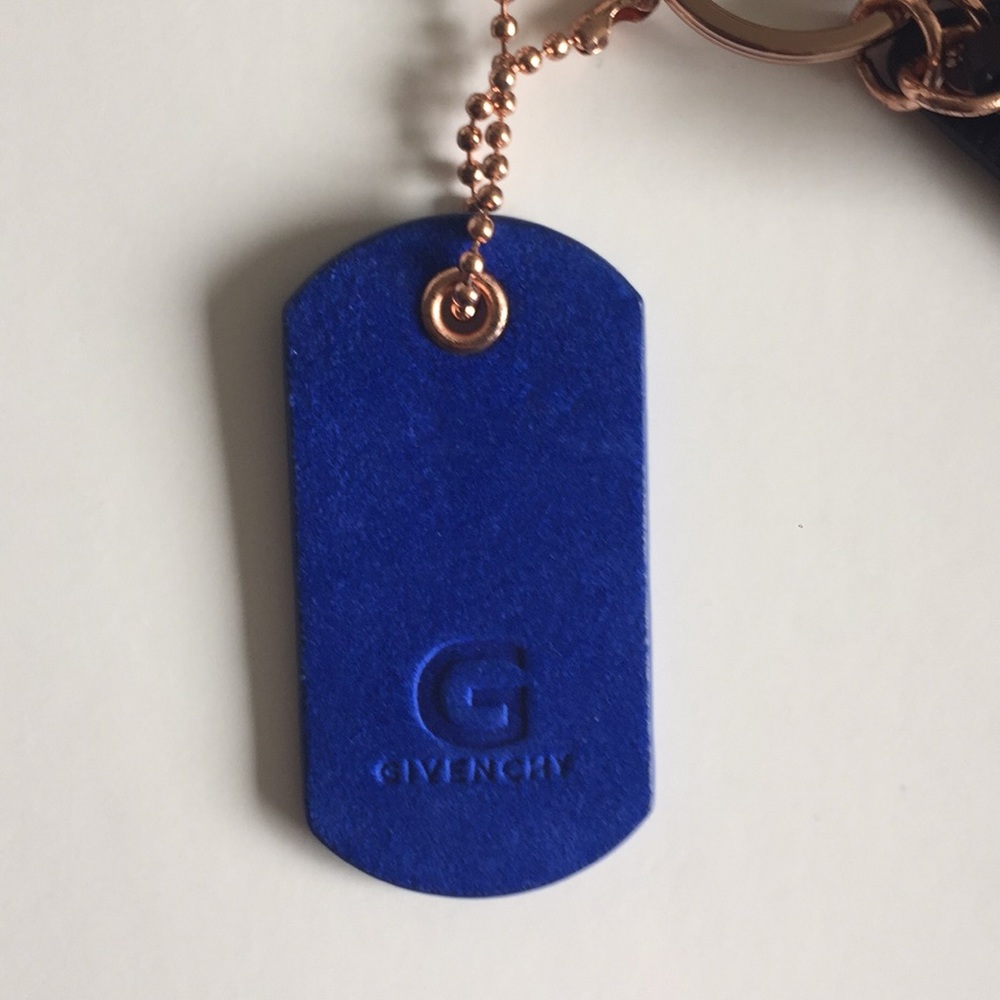 Givenchy Iconic Key Chain / Bag Charm - Picture 3 of 10